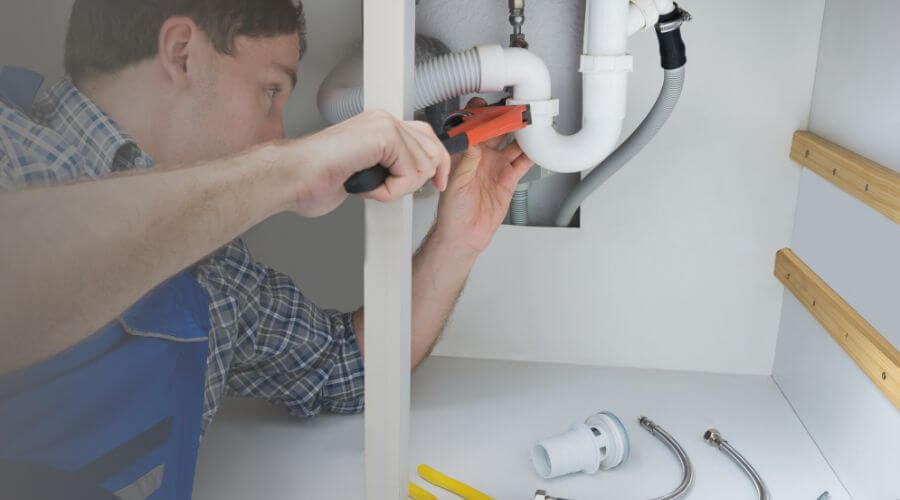 Professional sink repair in Bremen, IN